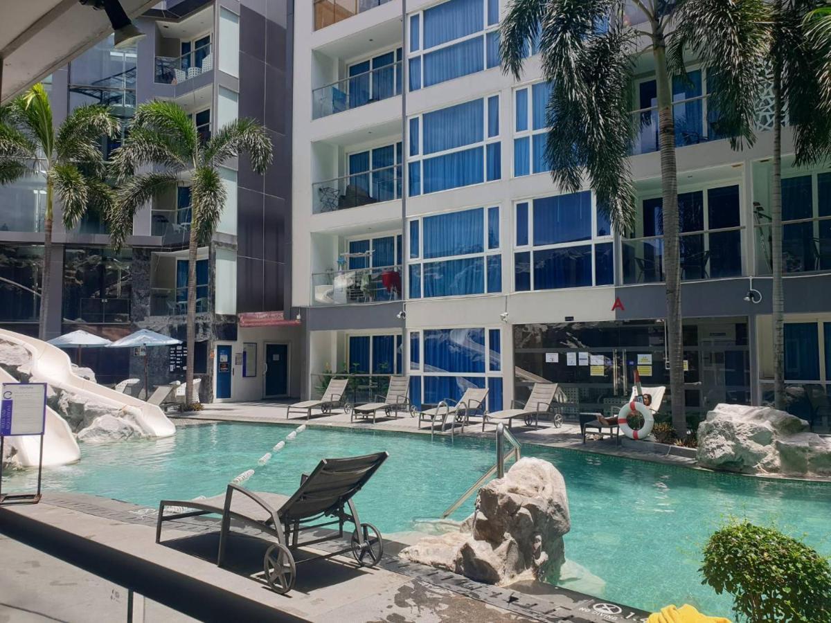 2 Bedrooms Near Pattaya Beach Ngoại thất bức ảnh
