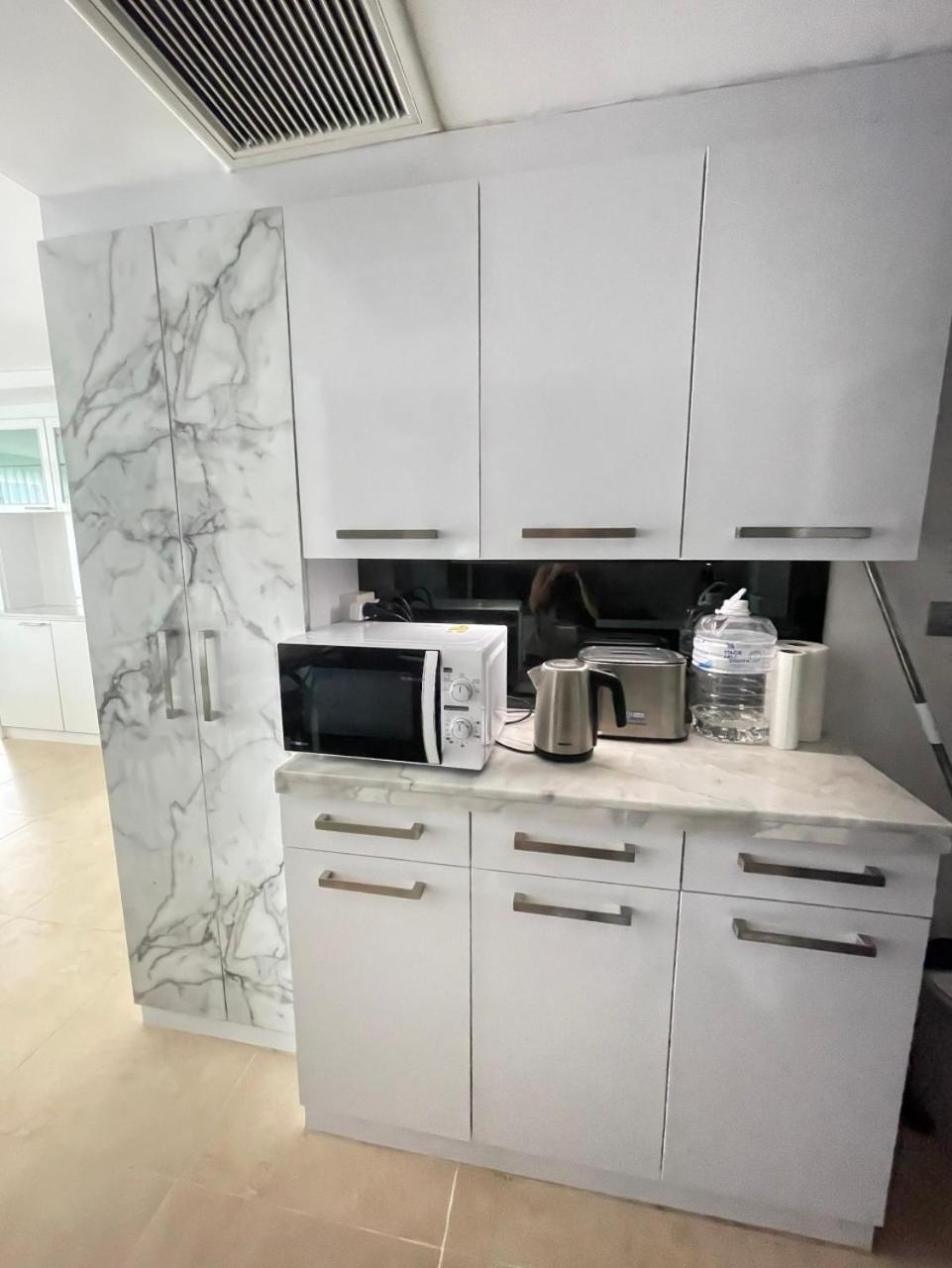 2 Bedrooms Near Pattaya Beach Ngoại thất bức ảnh