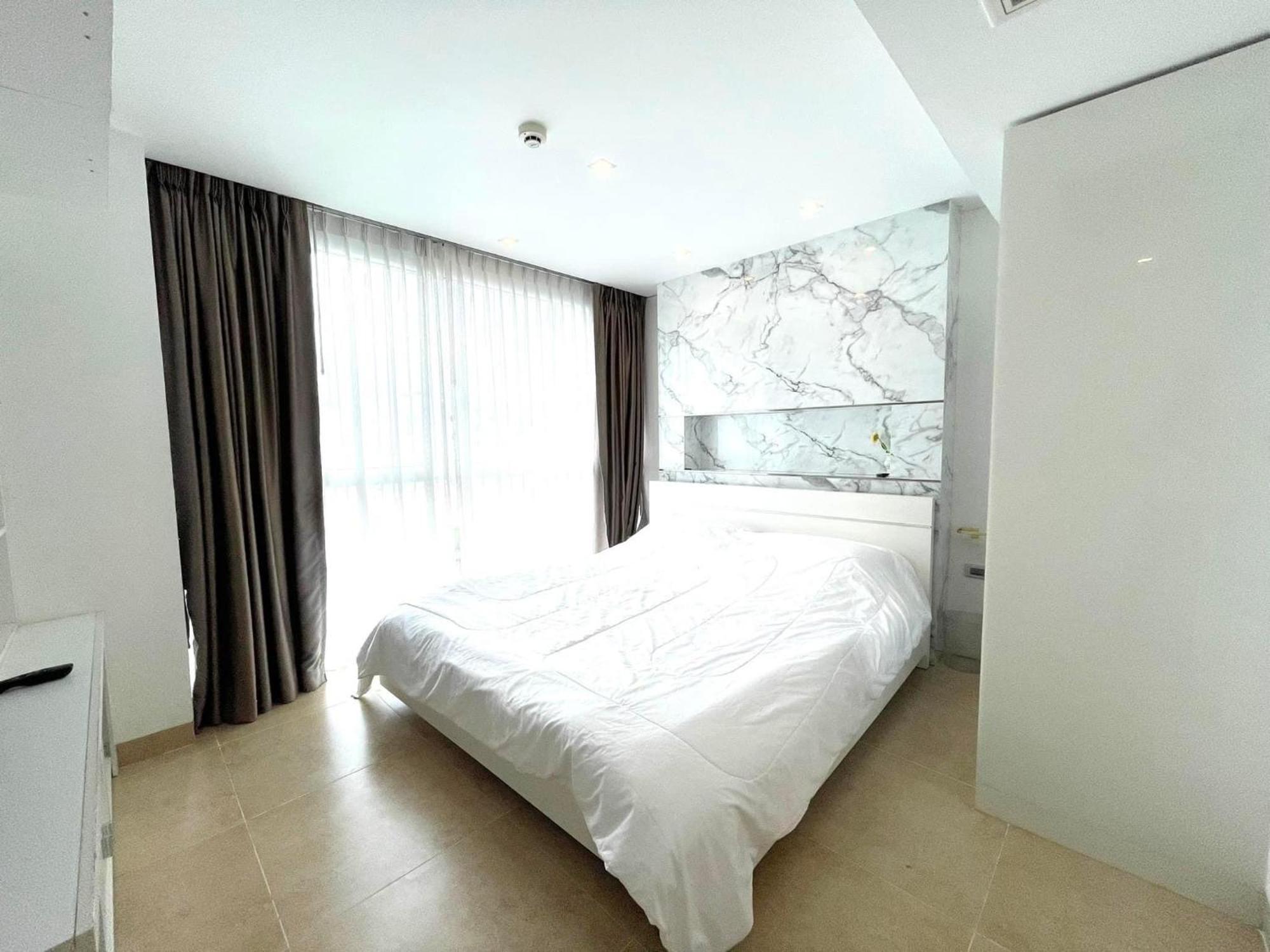 2 Bedrooms Near Pattaya Beach Ngoại thất bức ảnh